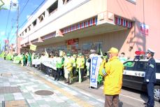 開会行事で話す名寄交通安全協会宮腰理事長