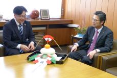 生産にかかわる内容の対談