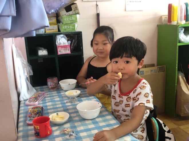 給食の様子