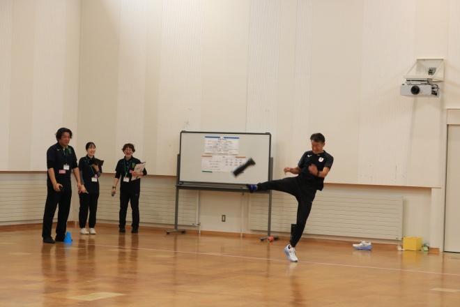 長靴飛ばしの様子