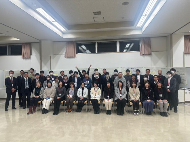 参加者の集合写真