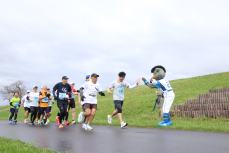B・Bとハイタッチ
