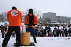 もち米生産組合からももちつき参加