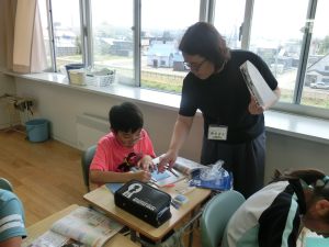 裁縫授業の様子4