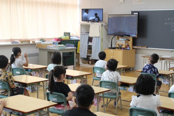 朝会の様子