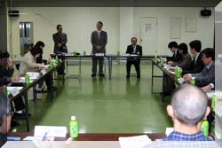 議事の様子の写真