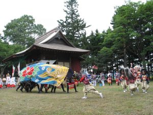 風連獅子舞の様子